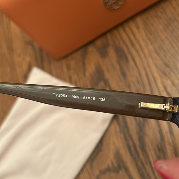 Tory Burch Eyeglasses - Picture 6 of 8